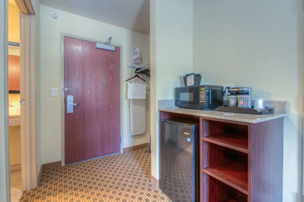 Cobblestone Inn & Suites - Wray Exterior foto